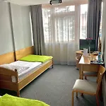Gromada Hotel 2*