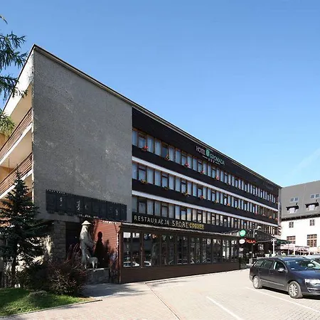 מלון Gromada זקופאנה