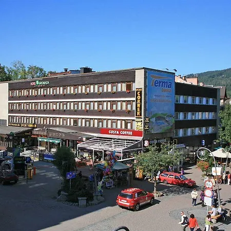 Gromada מלון זקופאנה